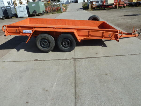 tandem trailer hire in Geelong